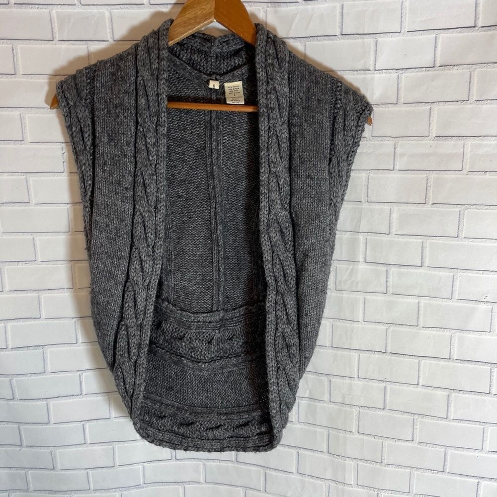 Anthro Moth Grey Chunky‎ Alpaca Blend Shrug Sz S